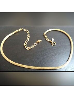 VINTAGE SIGNED PREMIER DESIGNS GOLD TONE 15.5" NECKLACE
